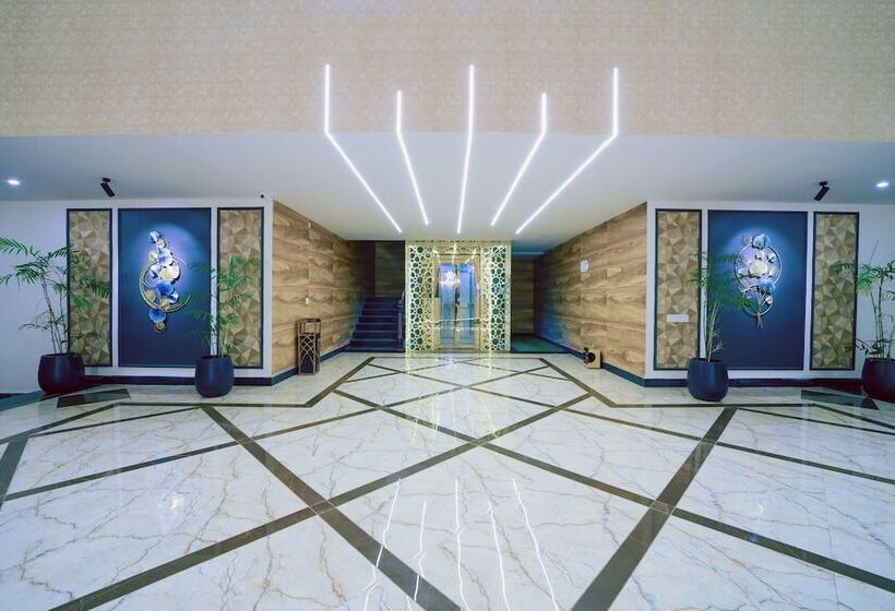 Отель Cn Windsor