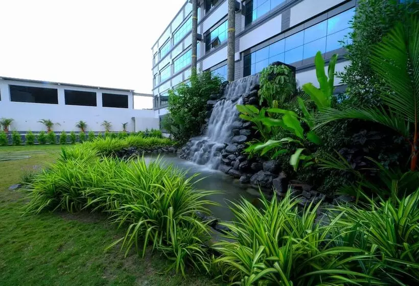 ホテル Cn Windsor