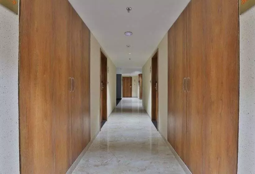 Hotel Empyrean