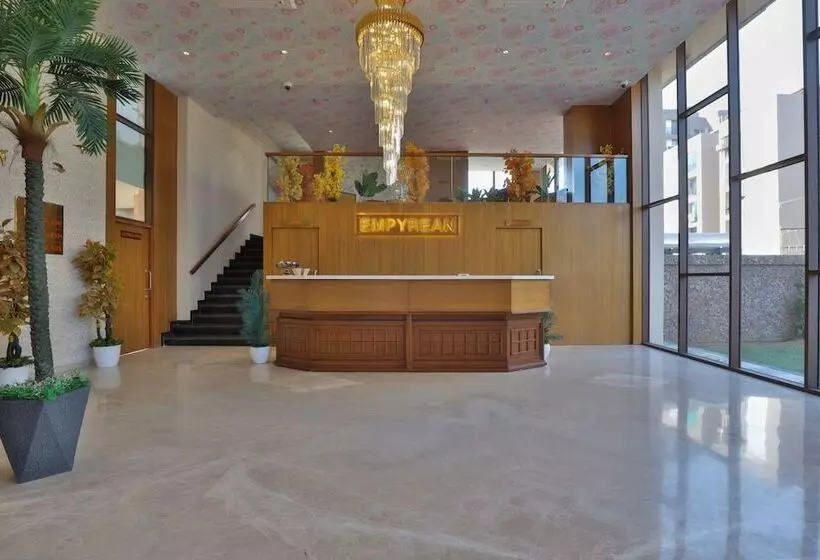 Hotel Empyrean