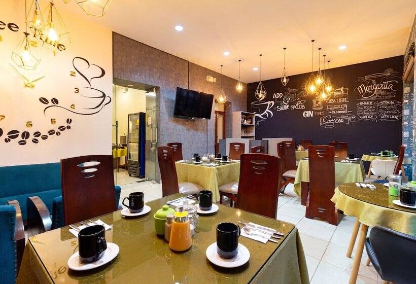 Majestic Ii By Bustamante Hotels