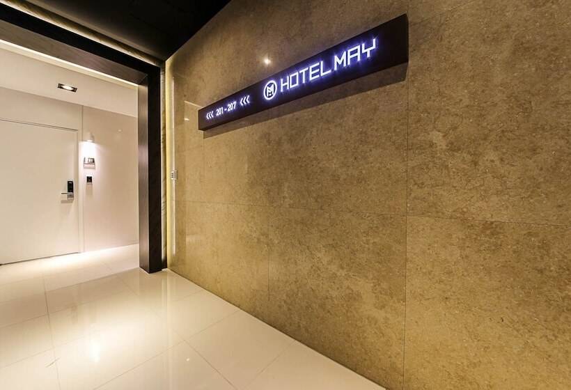 Hotel May