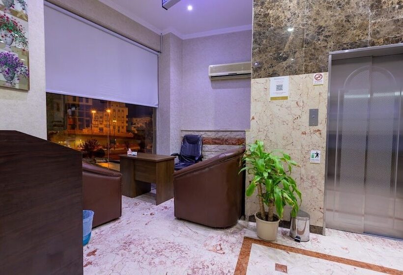 בית מלון כפרי Nour Manazel Alkeram