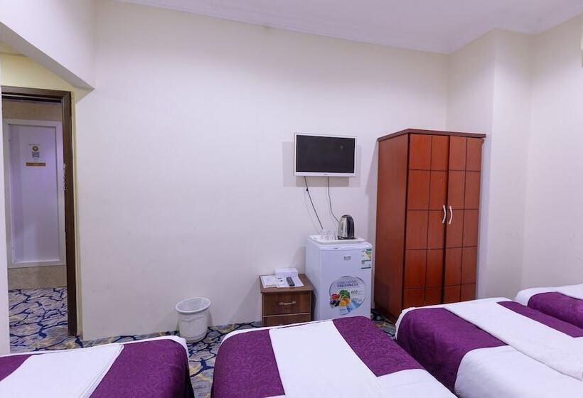 בית מלון כפרי Nour Manazel Alkeram