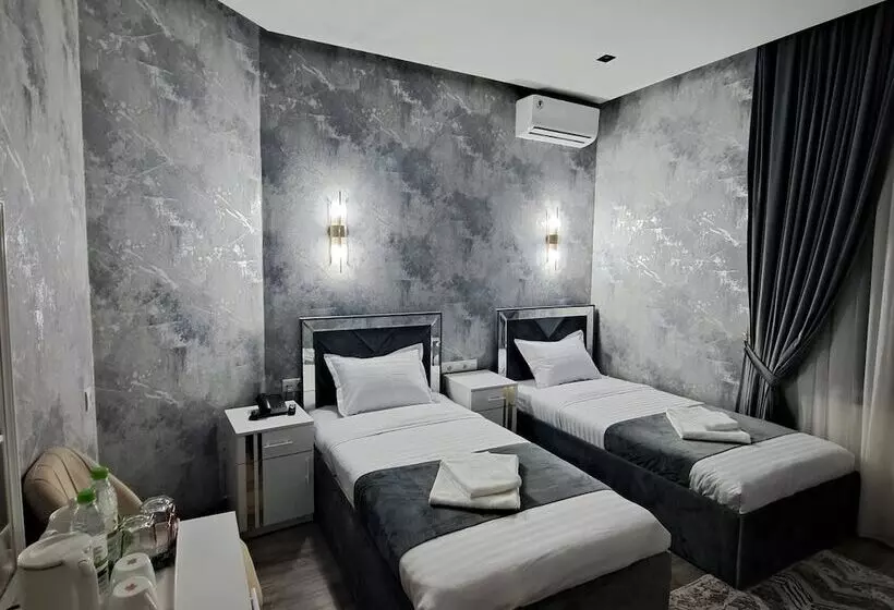 ホテル The Afrosiyob