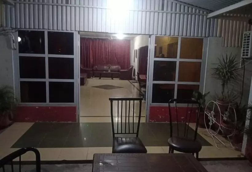 Umer Hotel And Restaurant