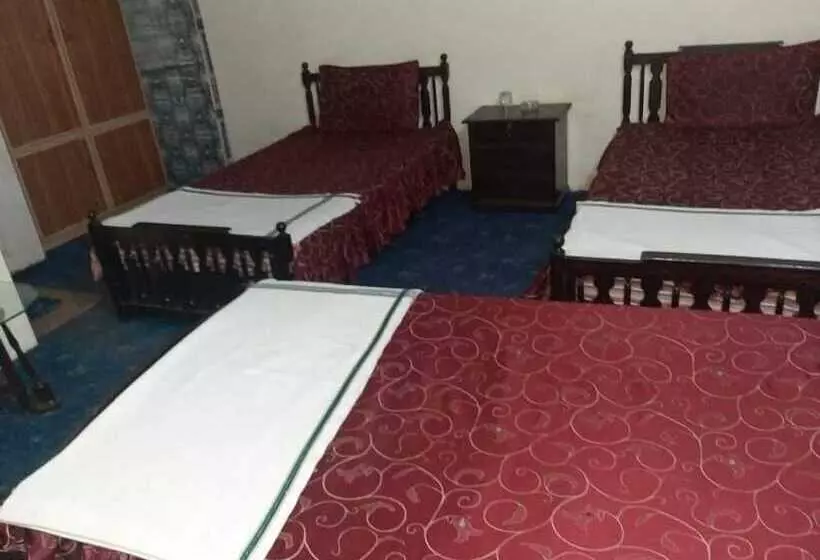 Umer Hotel And Restaurant