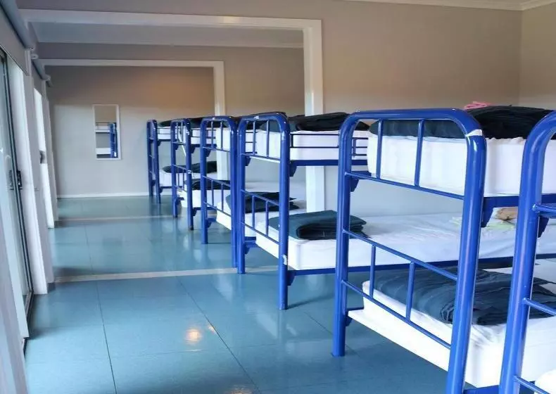 ユースホステル 13th Apostle Accommodation
