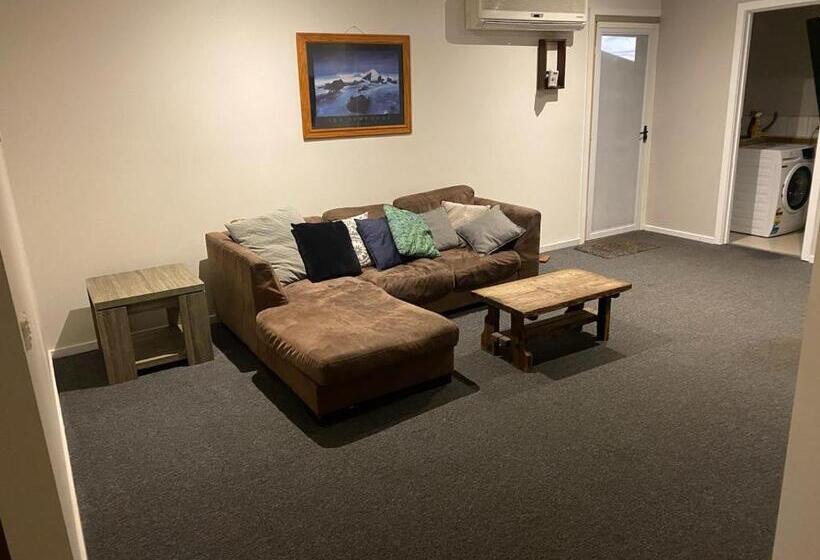 הוסטל 13th Apostle Accommodation