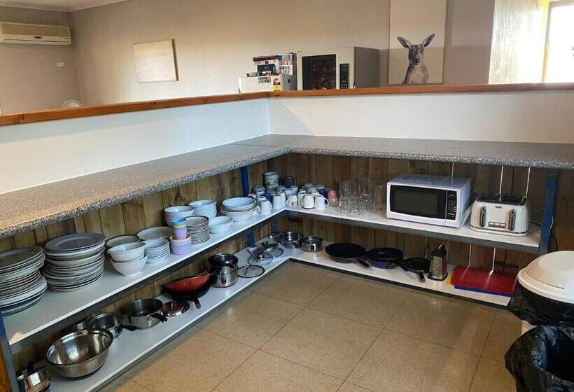 הוסטל 13th Apostle Accommodation