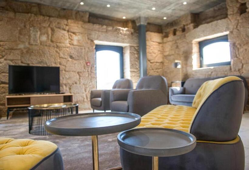 مبيت وإفطار Borralha Hotel, Restaurante & Spa