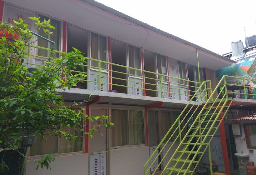 Beehive Hostel Kathmandu