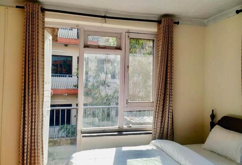 Beehive Hostel Kathmandu