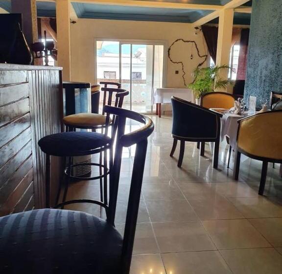 هتل First International Inn Downtown