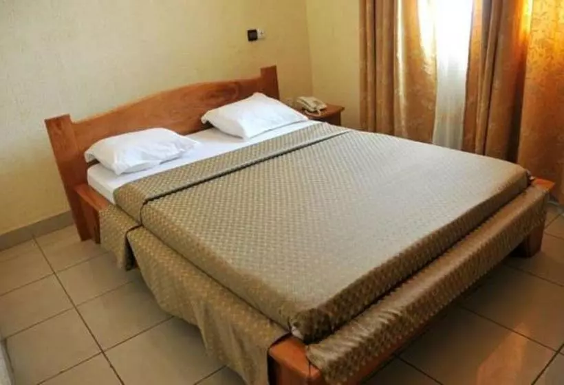 هتل First International Inn Downtown