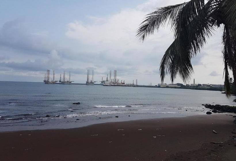 هتل First International Inn Downtown