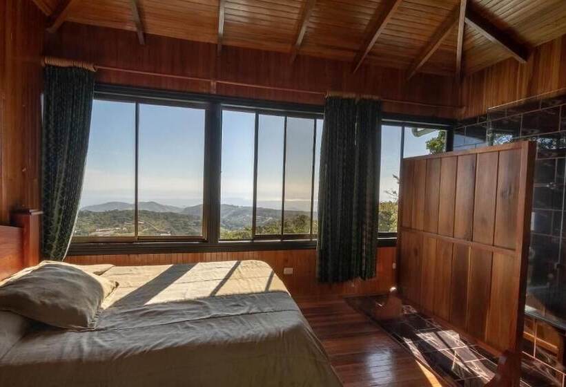 هتل Flor De Bromelia