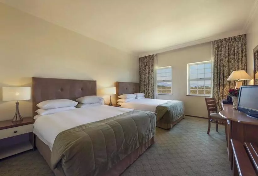ホテル Golden Valley Lodge & Casino