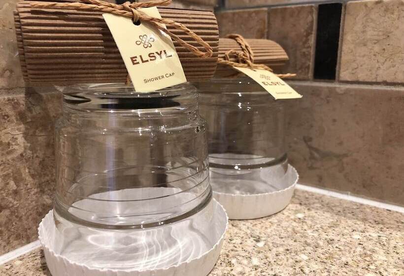 هتل Little Downham Anchor