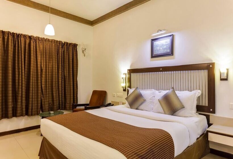 ホテル Vrishali Executive