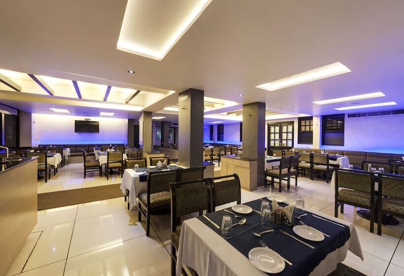 ホテル Vrishali Executive