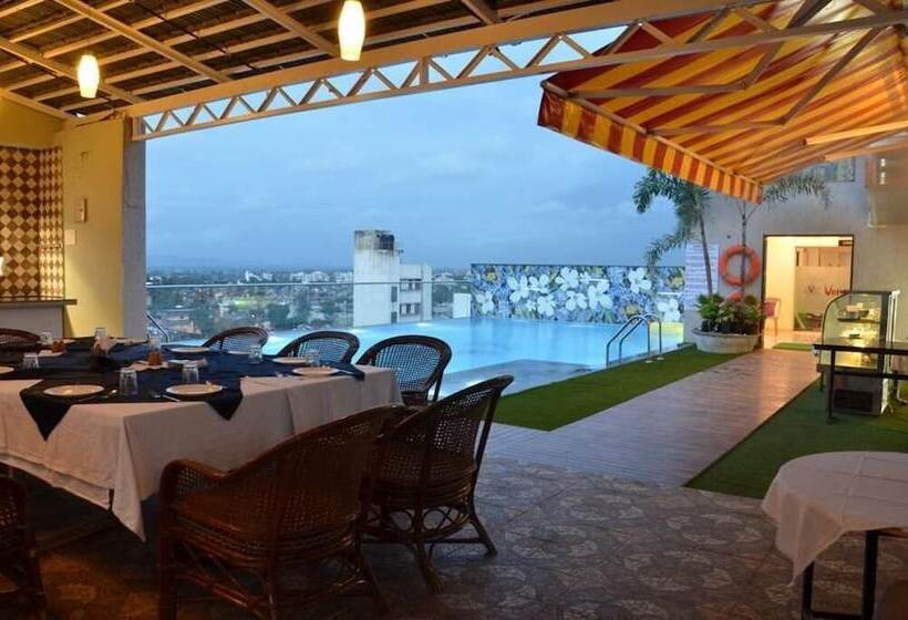 ホテル Vrishali Executive