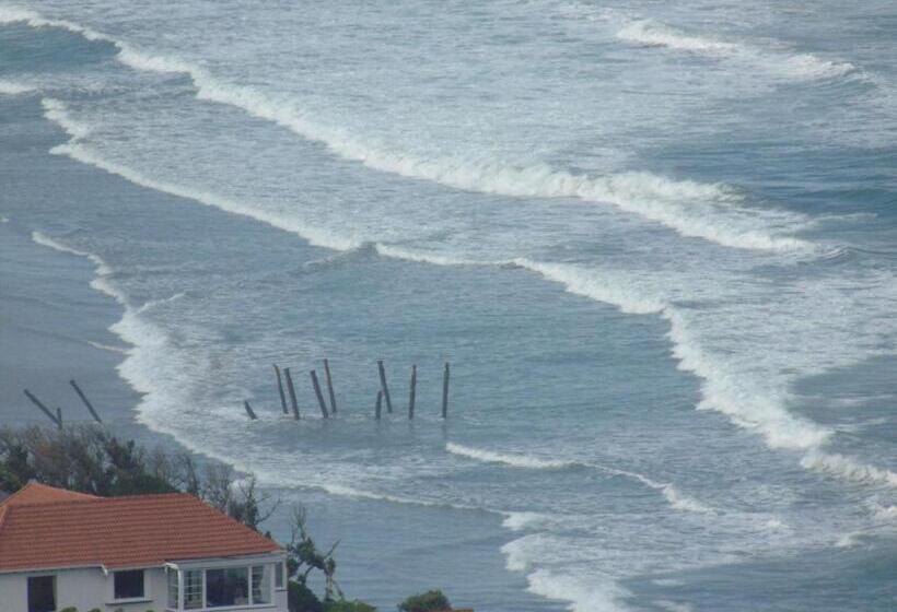 Rosemount B&b By The Sea St Clair