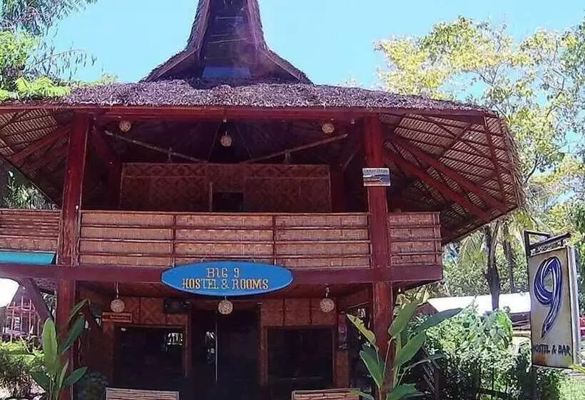 Big 9 Hostel & Room
