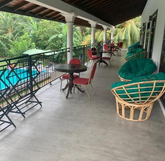 فندق Abundia Unawatuna