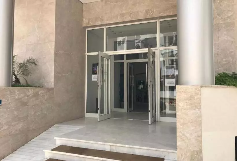 هتل Al Karmel