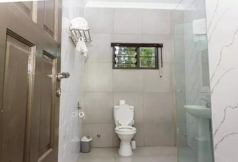 هتل Cedar Place
