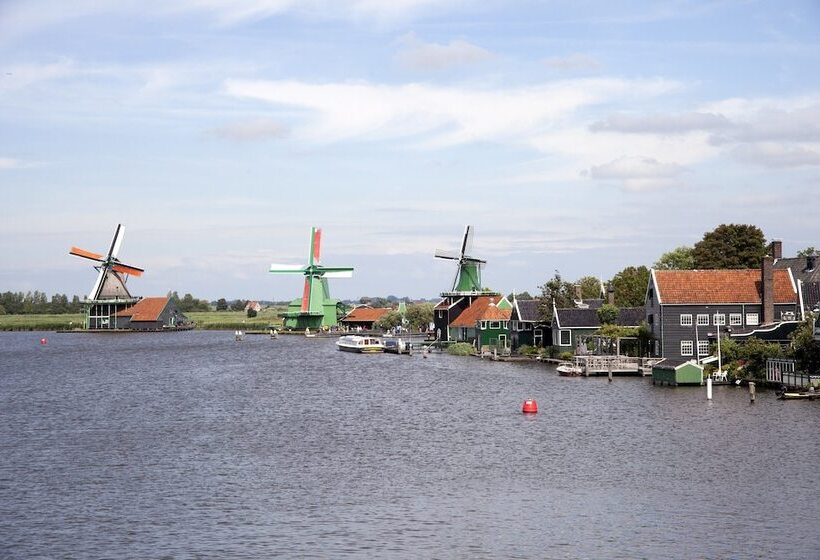 Easyhotel Amsterdam Zaandam