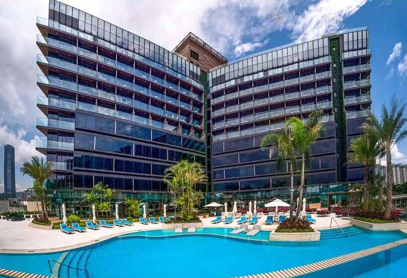 هتل Yoho Hollywood Roosevelt