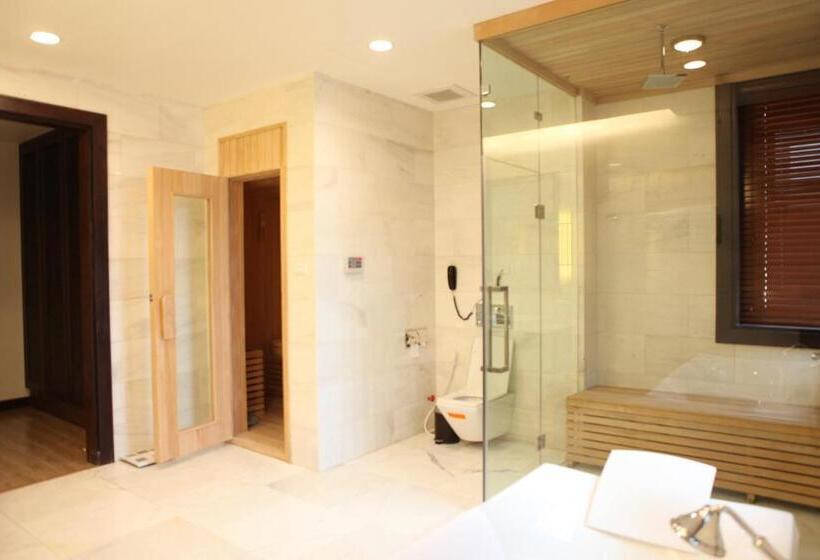 استراحتگاه Ncc Garden Villas   Ncc