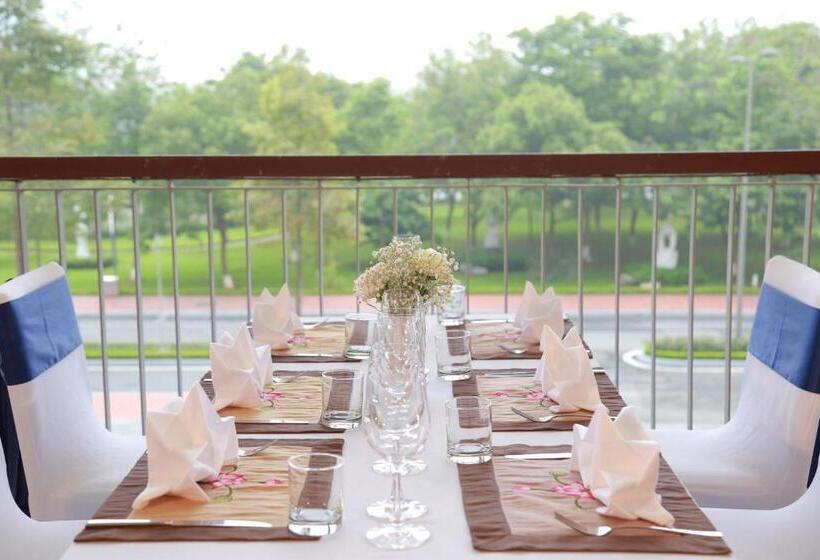 استراحتگاه Ncc Garden Villas   Ncc