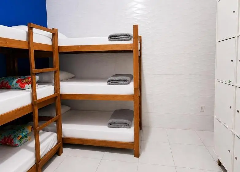 Acquarela Hostel