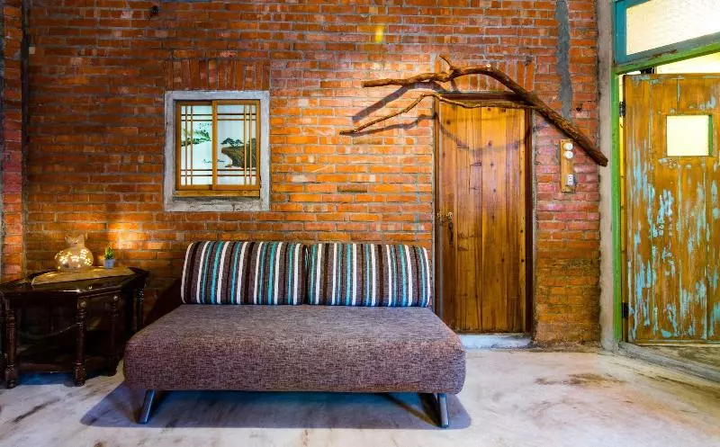 تختخواب و صبحانه Lungta Bnb