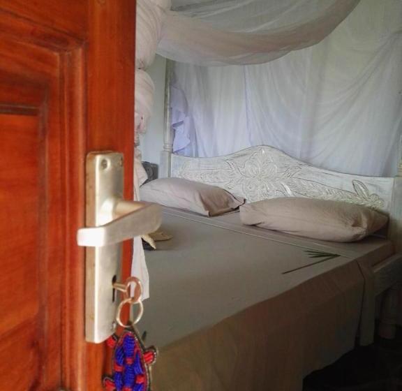 تختخواب و صبحانه Nyumba Nicole