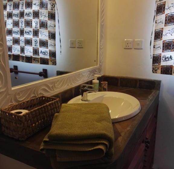 تختخواب و صبحانه Nyumba Nicole