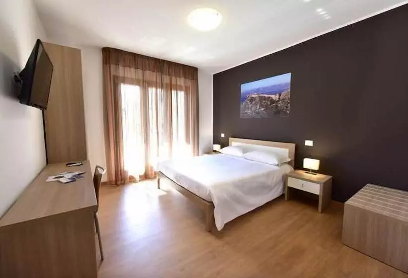 تختخواب و صبحانه Trip Room & Breakfast