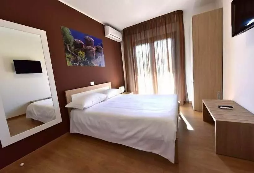 تختخواب و صبحانه Trip Room & Breakfast