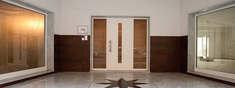 تختخواب و صبحانه Trip Room & Breakfast