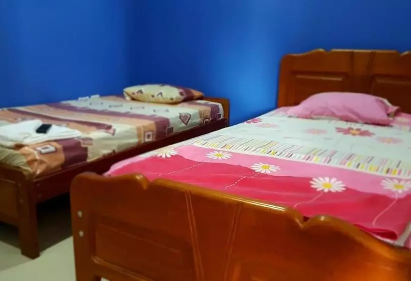 هتل Hospedaje Mas