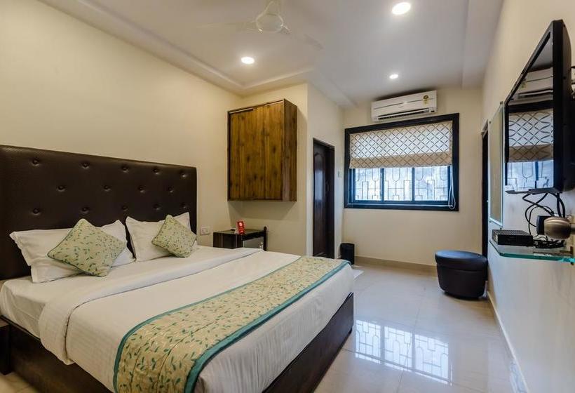 Fotos del hotel Oyo Rooms Near Kokilaben Hospital:  20