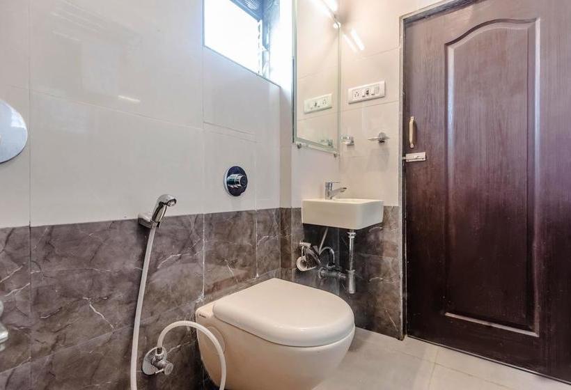 Fotos del hotel Oyo Rooms Near Kokilaben Hospital:  7