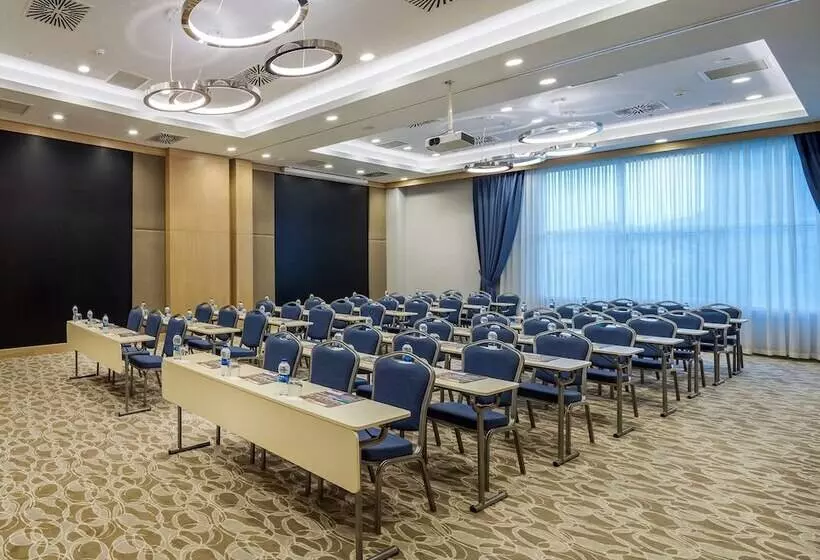 هتل Park Inn By Radisson Samsun