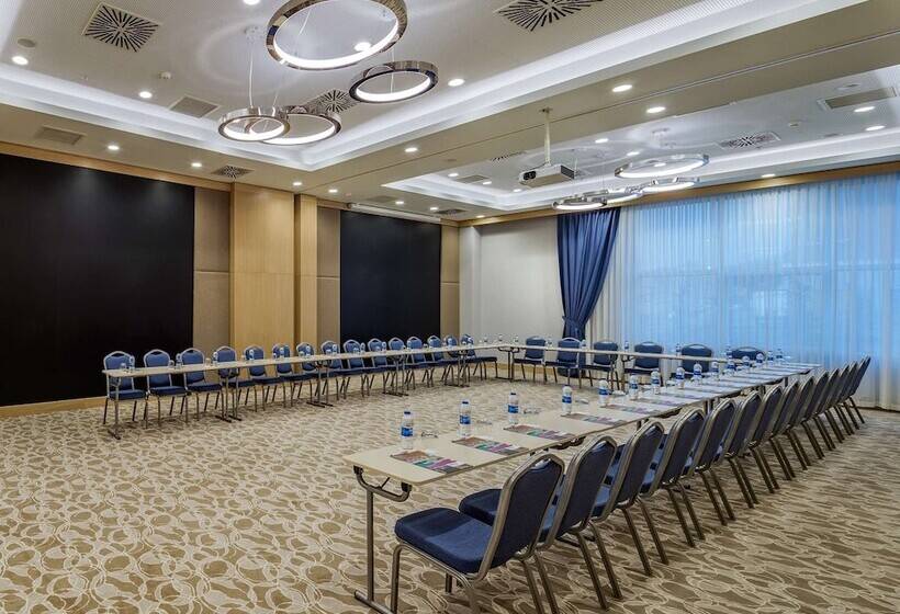בית מלון כפרי Park Inn By Radisson Samsun