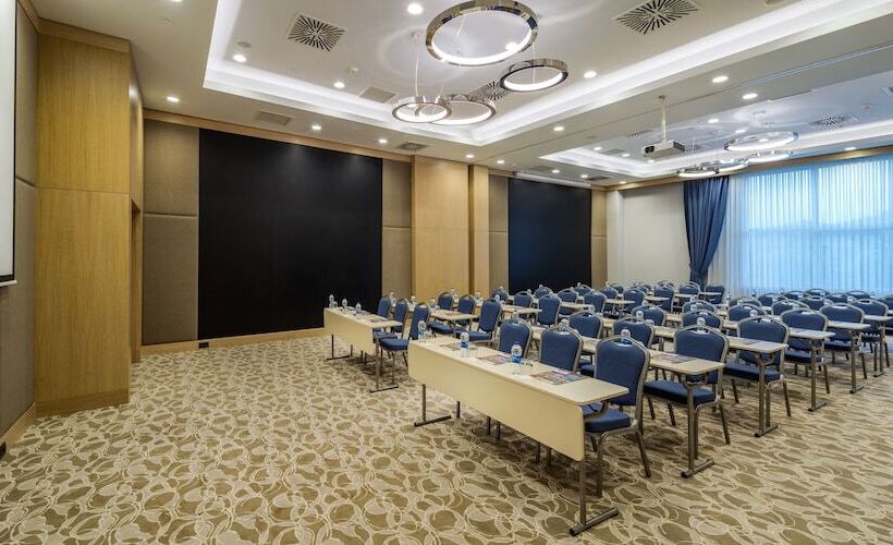 בית מלון כפרי Park Inn By Radisson Samsun