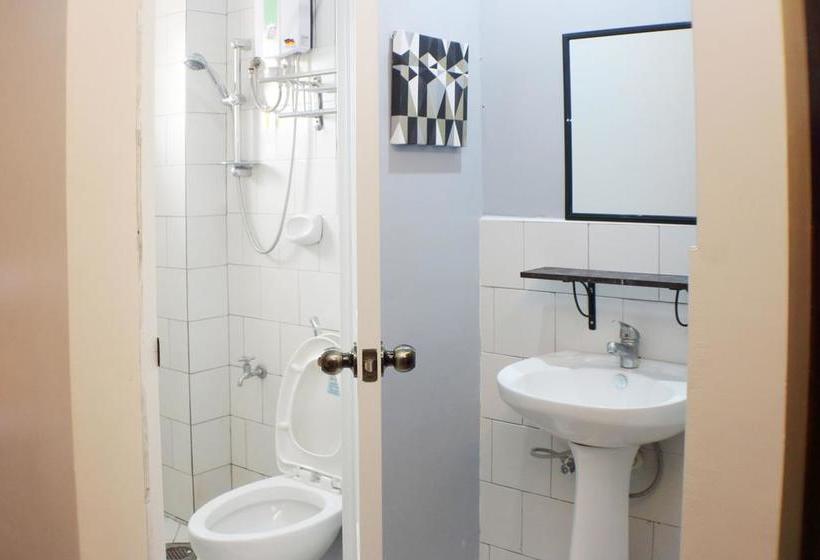 هتل Zen Rooms F. Torralba St