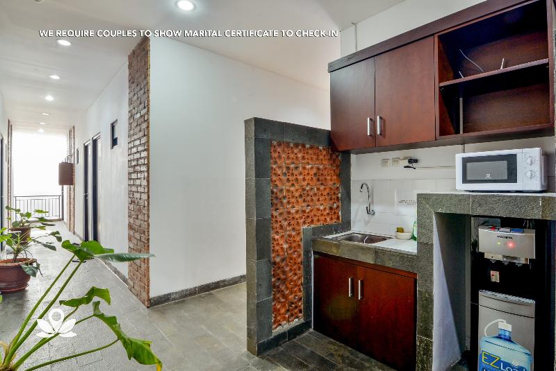 Otel Zen Rooms Kemandoran Syariah